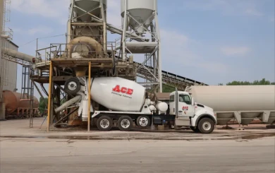 Myrl & Roy's Paving Inc equipment